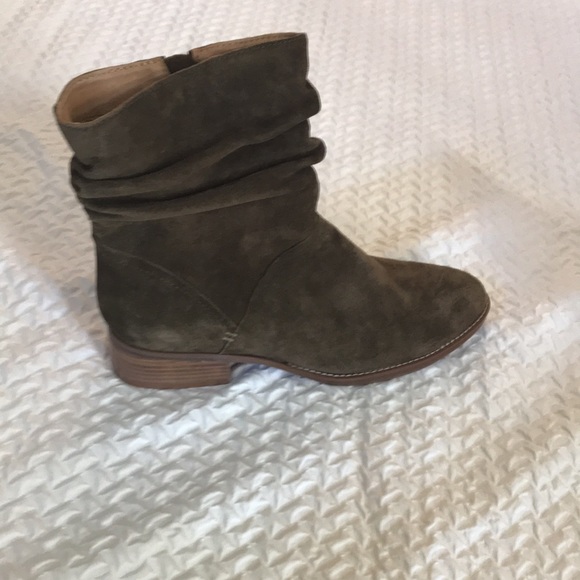 LUCCA LANE Donny Bootie - Picture 6 of 16